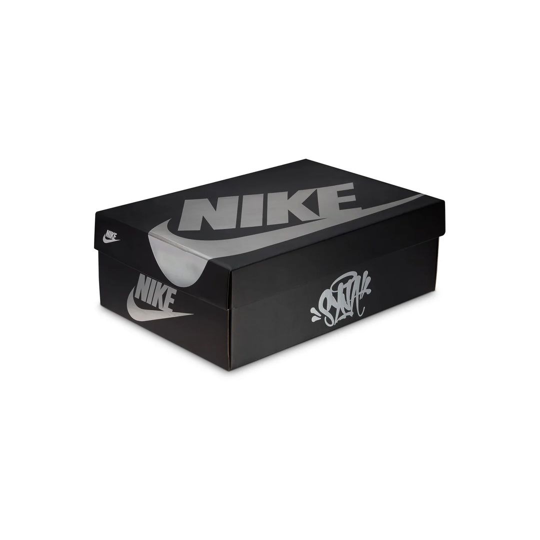 NIKE X SYNA AIR FORCE 1 '07 - BLACK / WHITE / SMOKE GREY