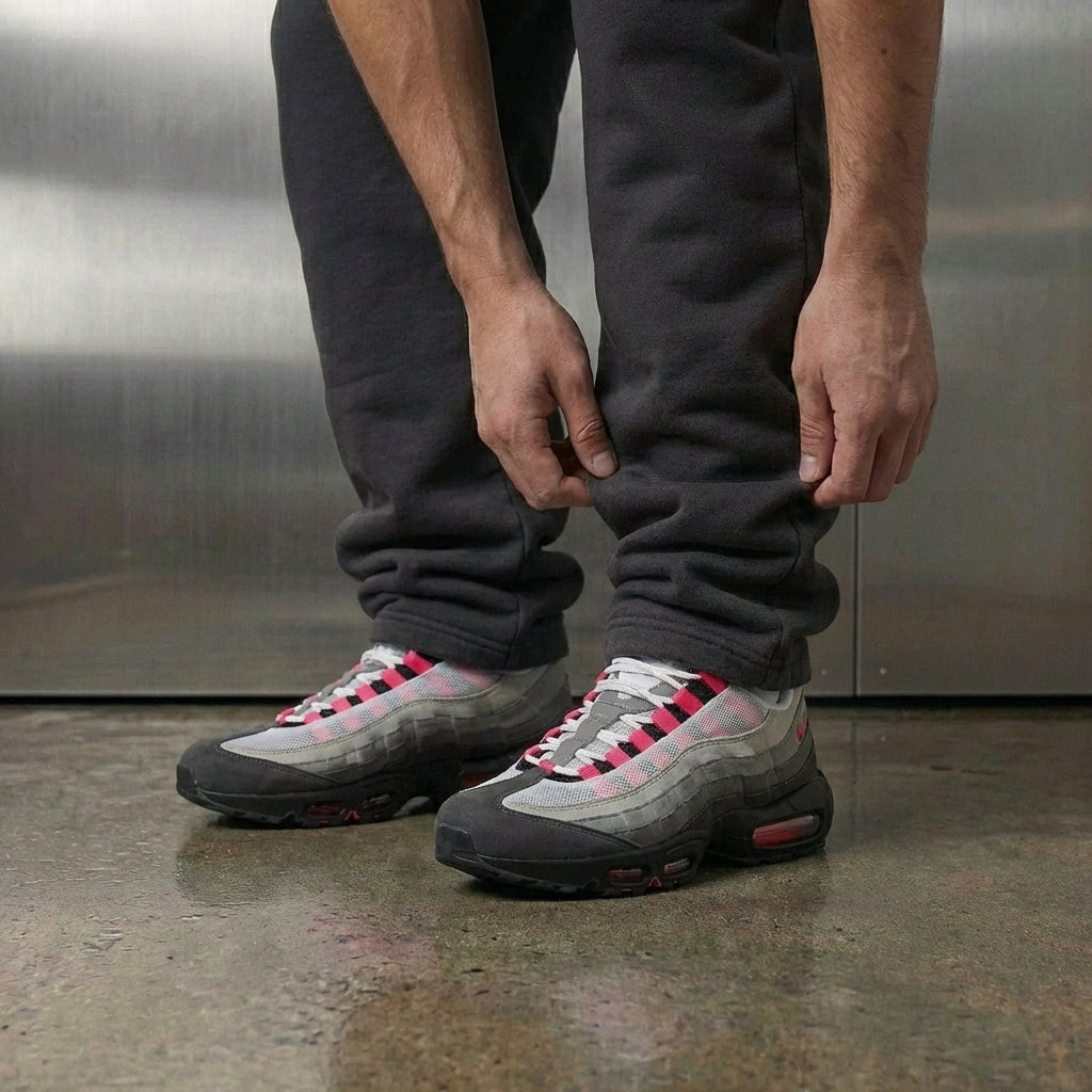 Nike Air Max 95 'OG Big Bubble Solar Red 2.0' (2025)