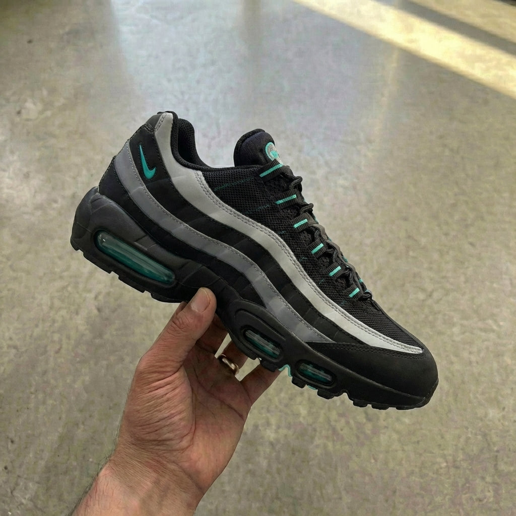 Nike Air Max 95 'Black Aurora Green'