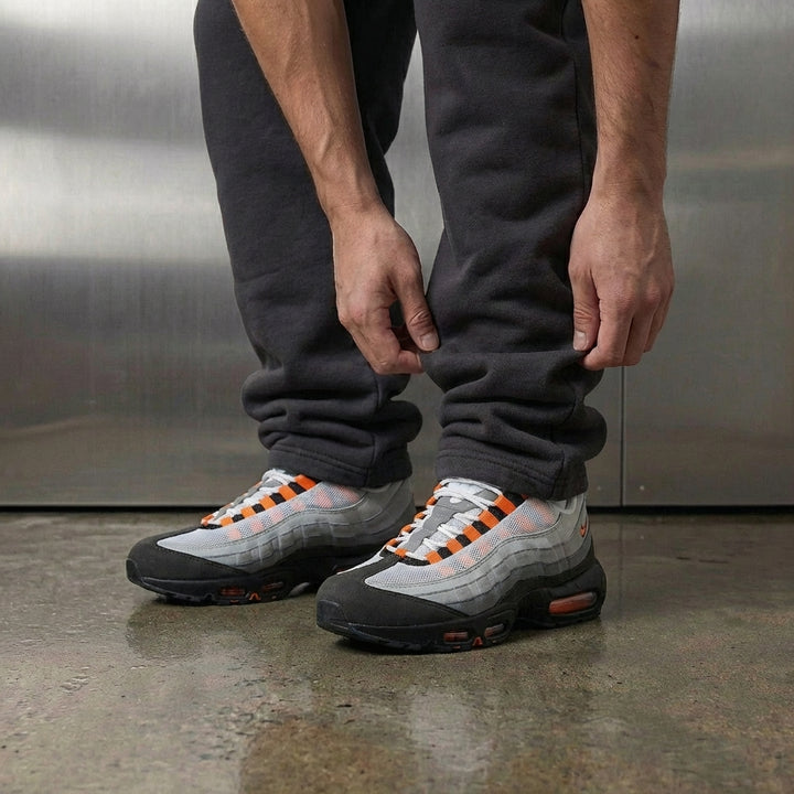 Nike Air Max 95 'OG Bright Mandarin' (2025)