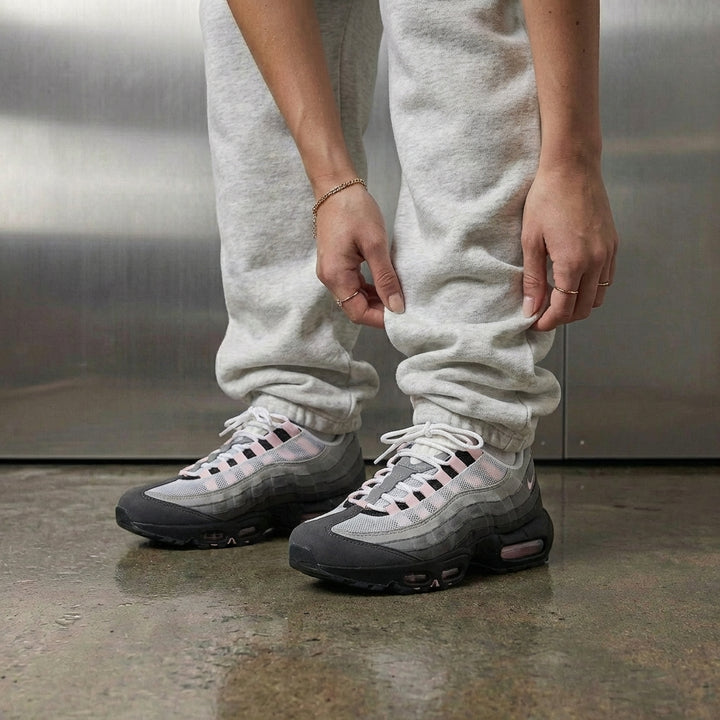Nike Air Max 95 'OG Pink Foam' (W) (2025)