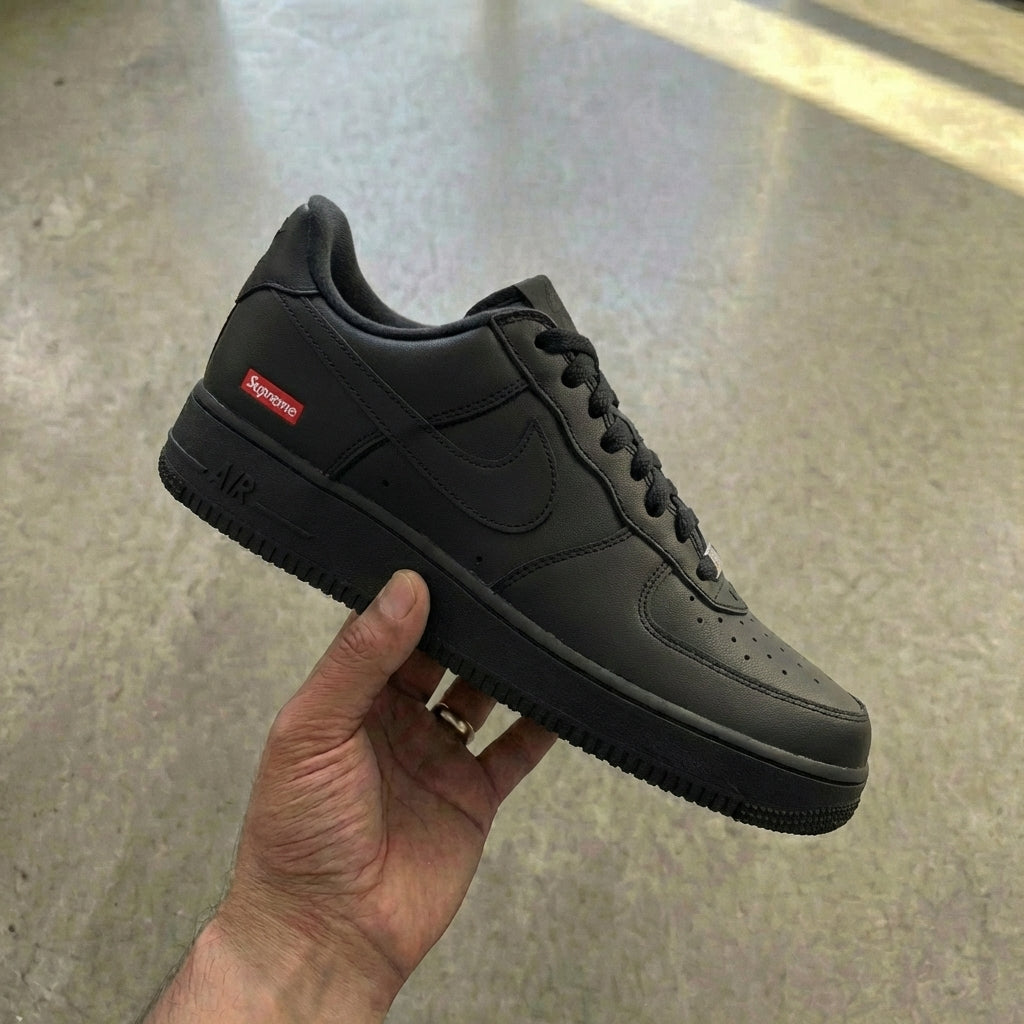 Nike Air Force 1 Low 'Supreme Black'