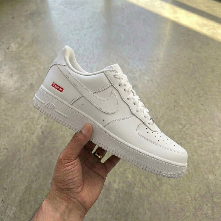 Nike Air Force 1 Low 'Supreme White'
