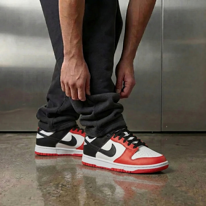 Nike Dunk Low EMB 'Chicago'