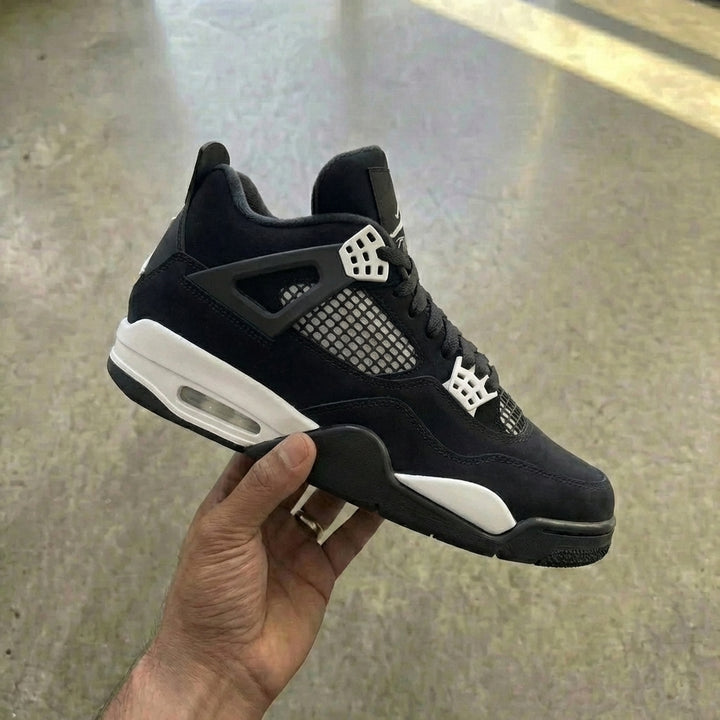 Air Jordan 4 Retro 'White Thunder'