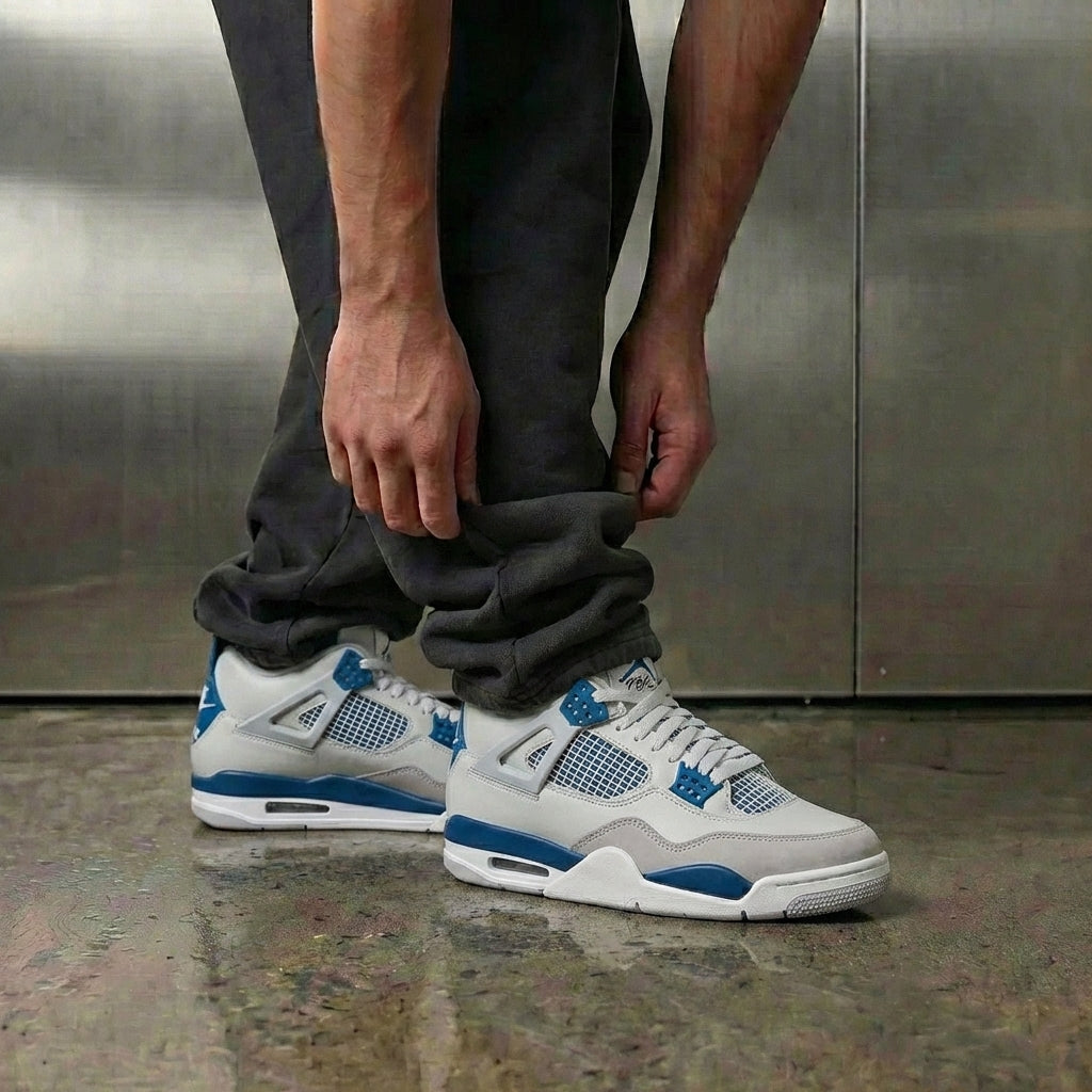 Air Jordan 4 Retro 'Military Blue' (2024)