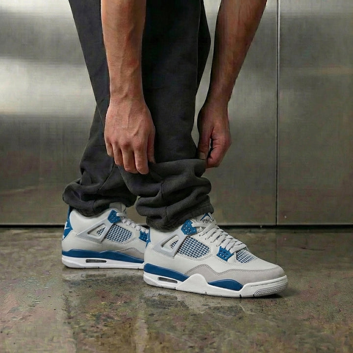 Air Jordan 4 Retro 'Military Blue' (2024)
