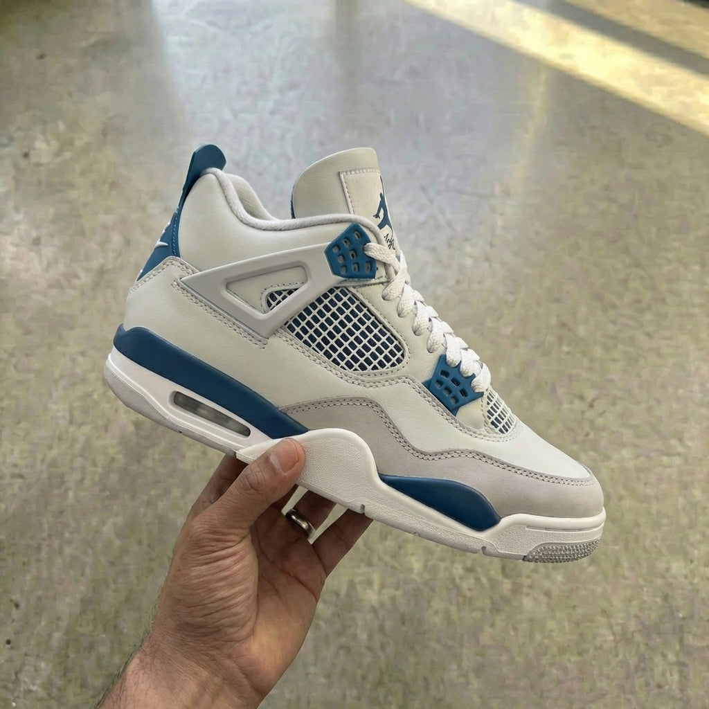 Air Jordan 4 Retro 'Military Blue' (2024)