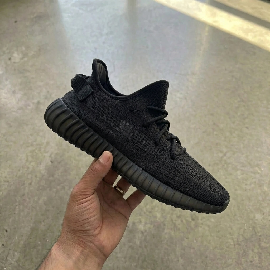 Adidas Yeezy Boost 350 V2 'Onyx'