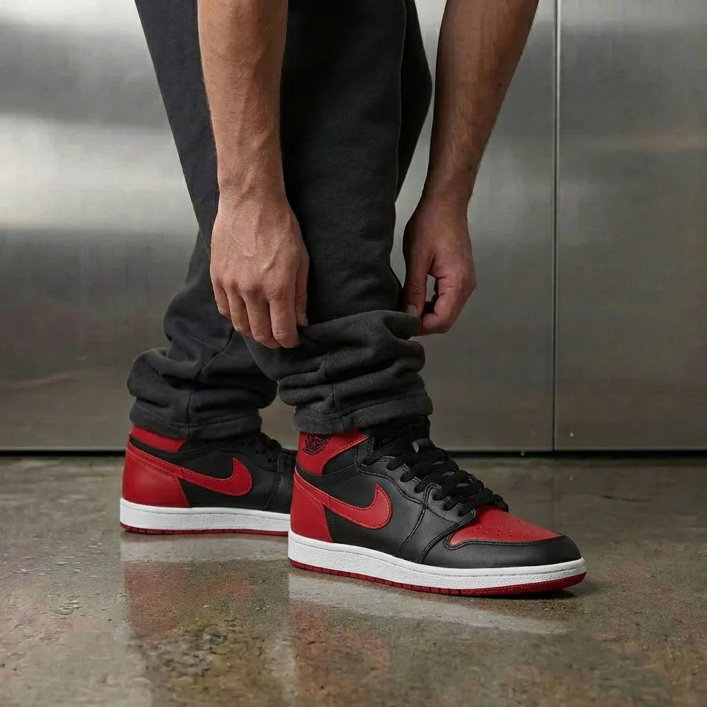 Air Jordan 1 Retro High '85 OG 'Bred / Banned 2025'