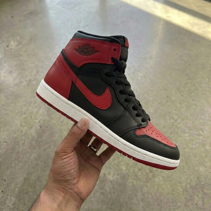Air Jordan 1 Retro High '85 OG 'Bred / Banned 2025'