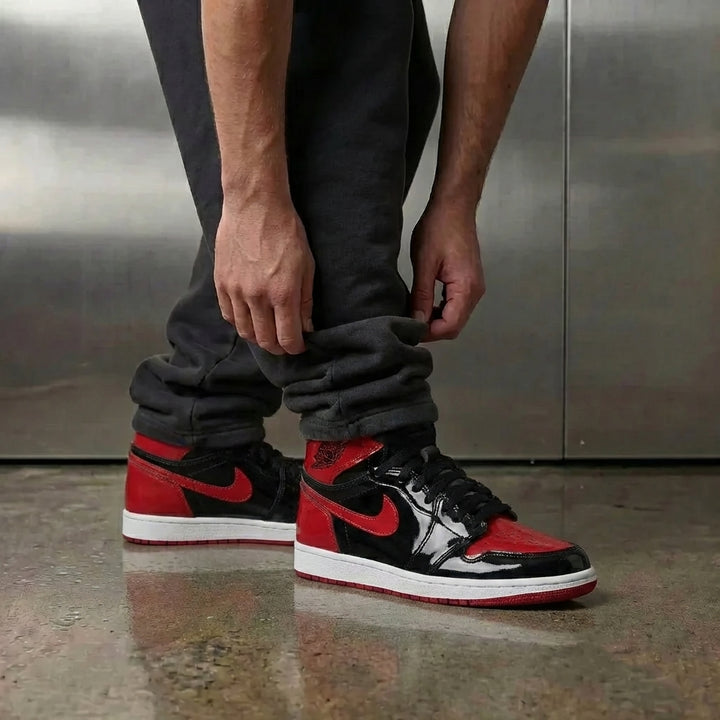 Jordan 1 Retro High OG 'Patent Bred'