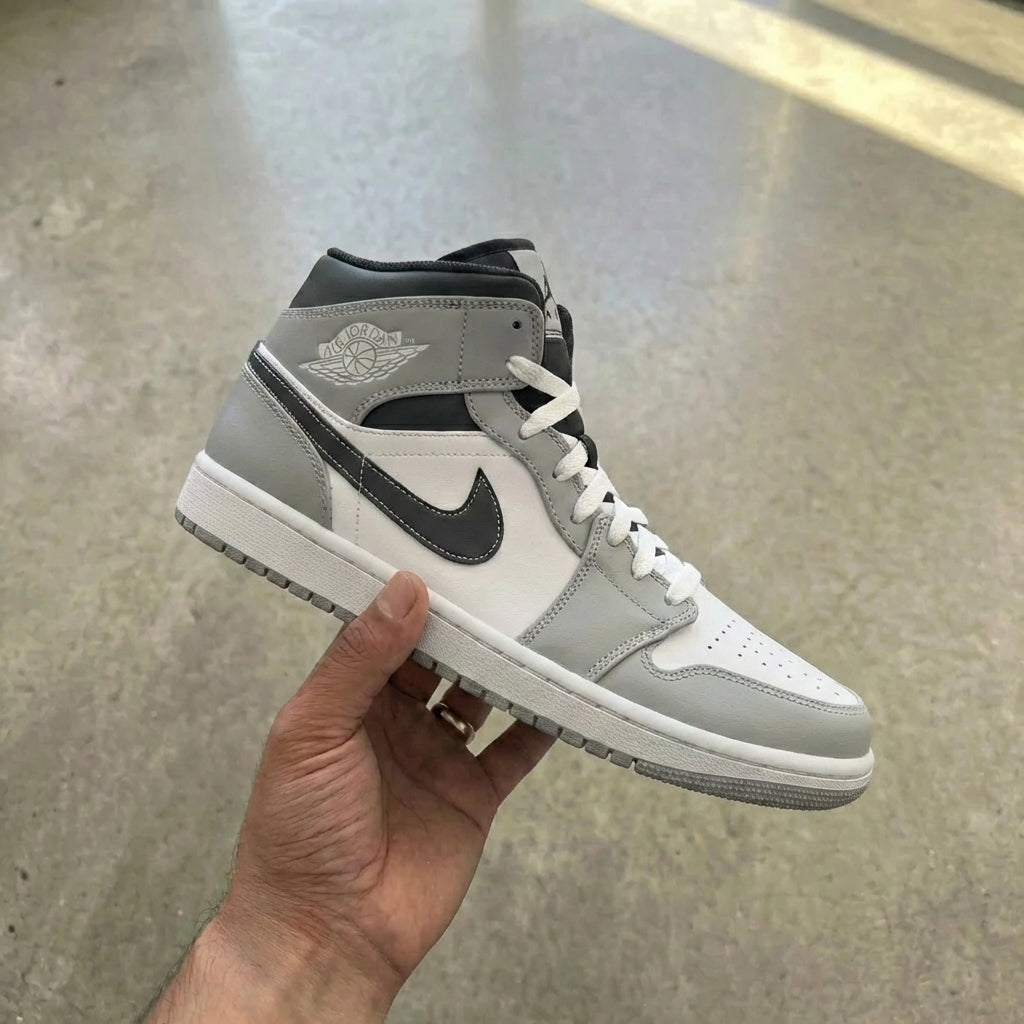 Air Jordan 1 Mid 'Smoke Grey Anthracite'