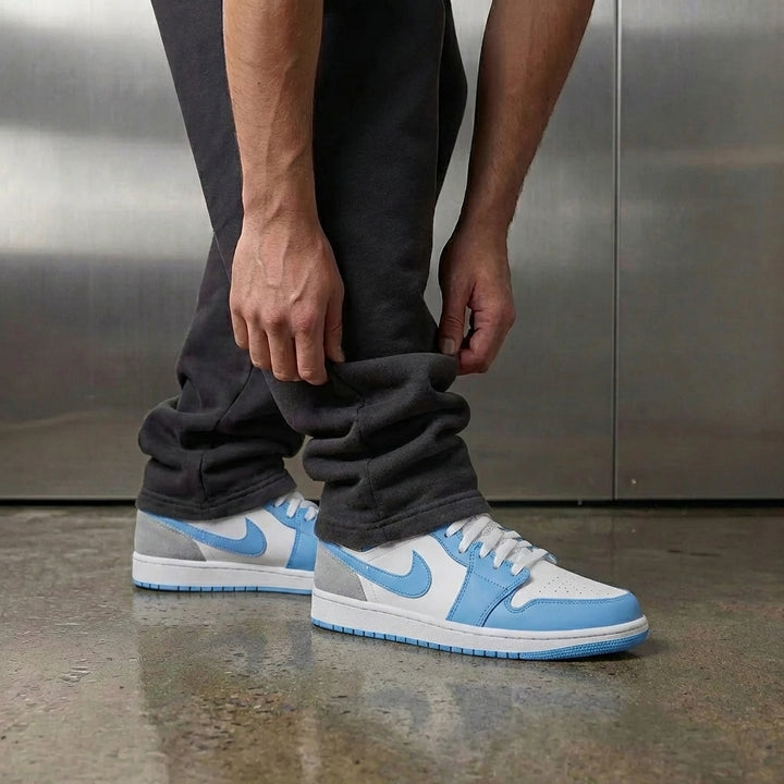 Air Jordan 1 Mid 'University Blue Grey'
