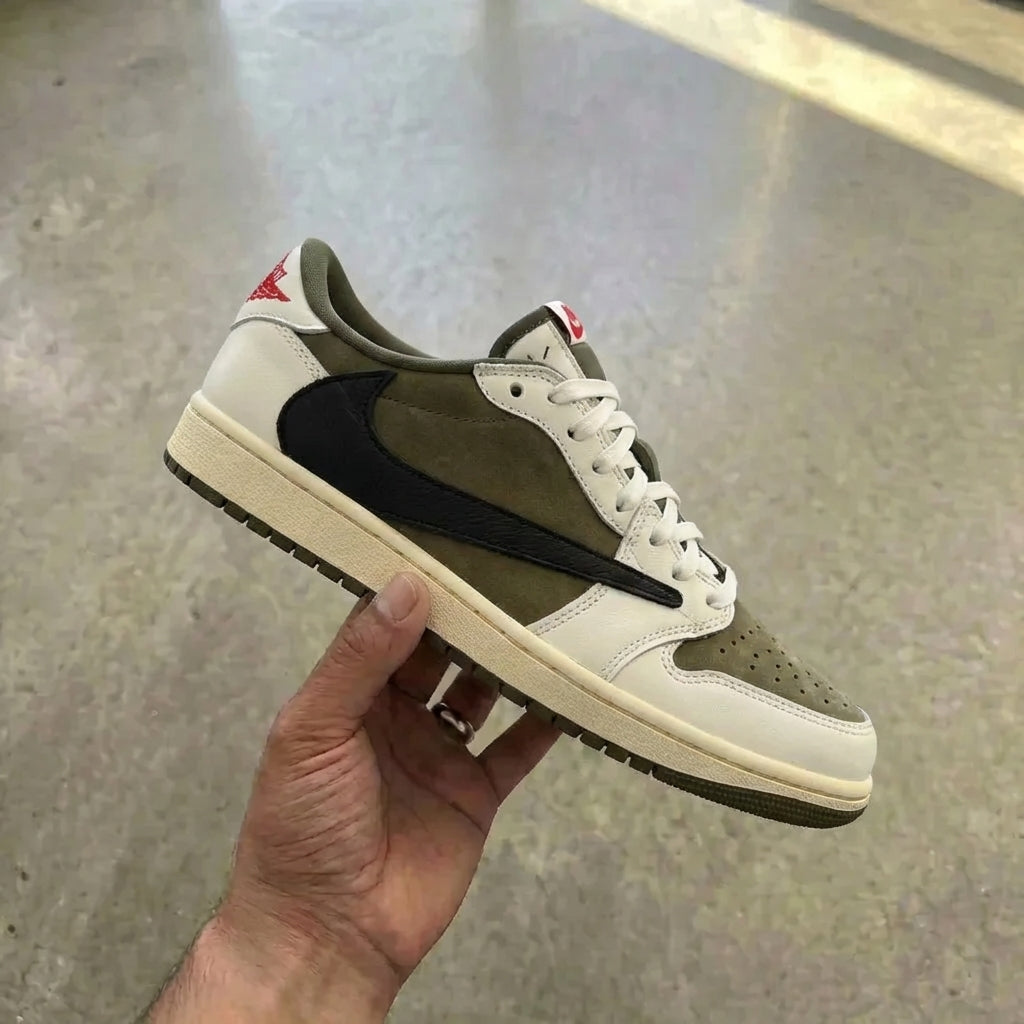 Travis Scott x Jordan 1 Low OG SP 'Medium Olive'