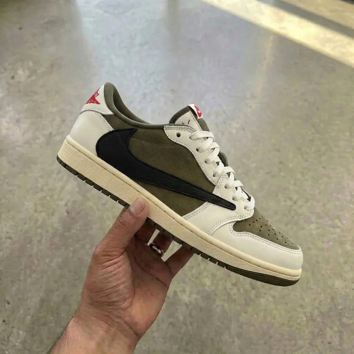 Travis Scott x Jordan 1 Low OG SP 'Medium Olive'