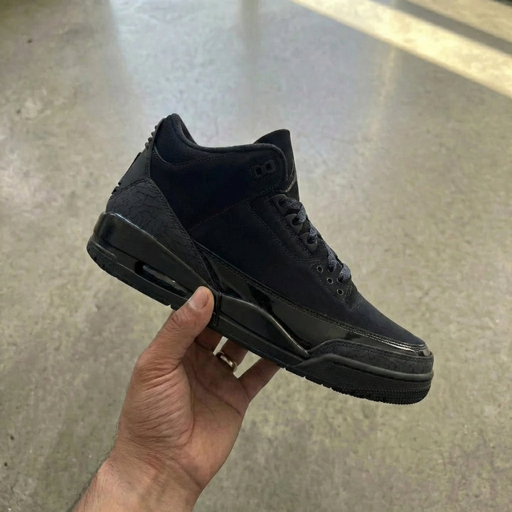 Air Jordan 3 Retro 'Black Cat' (2025)
