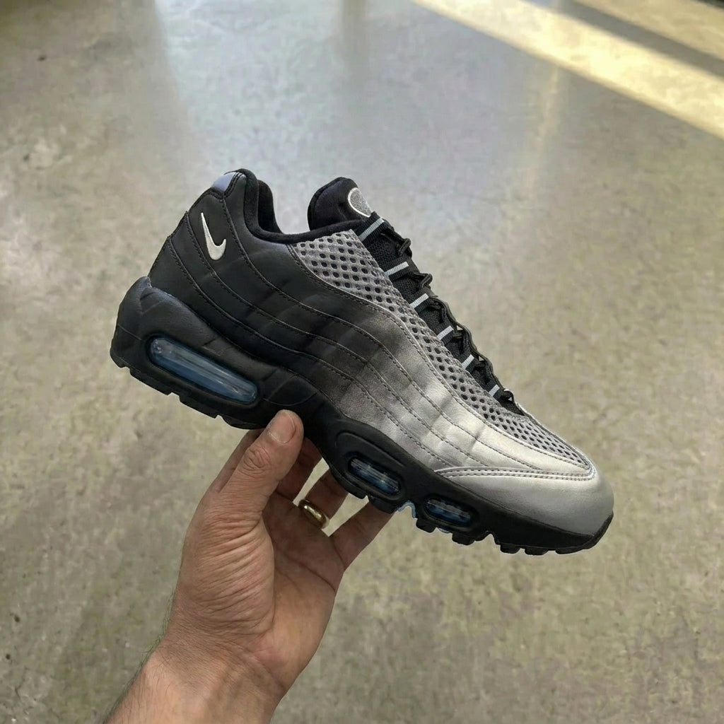 Nike Air Max 95 x Palace 'Silver Black'