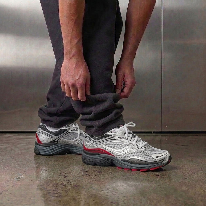 Saucony Omni 9 'White Crimson'
